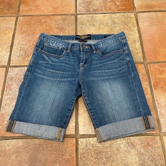 Lucky Brand Abbey Bermuda shorts size 8 - Picture 1 of 6